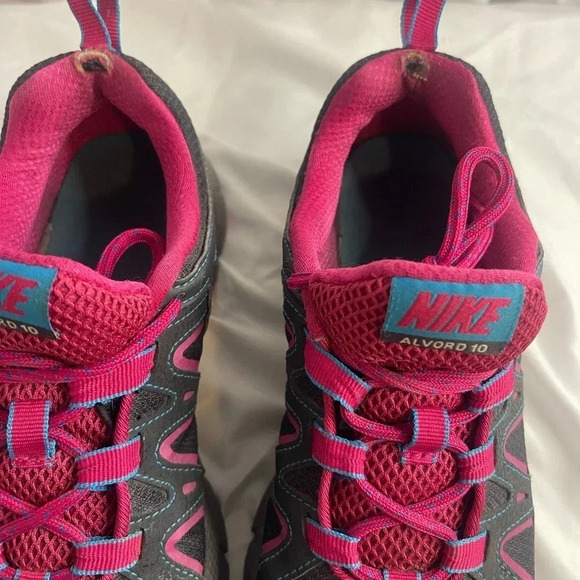 Nike Air Alvord 10 Trail Running Shoes Gray/Pink 512041-005 Womens Size 6.5 - Picture 4 of 10